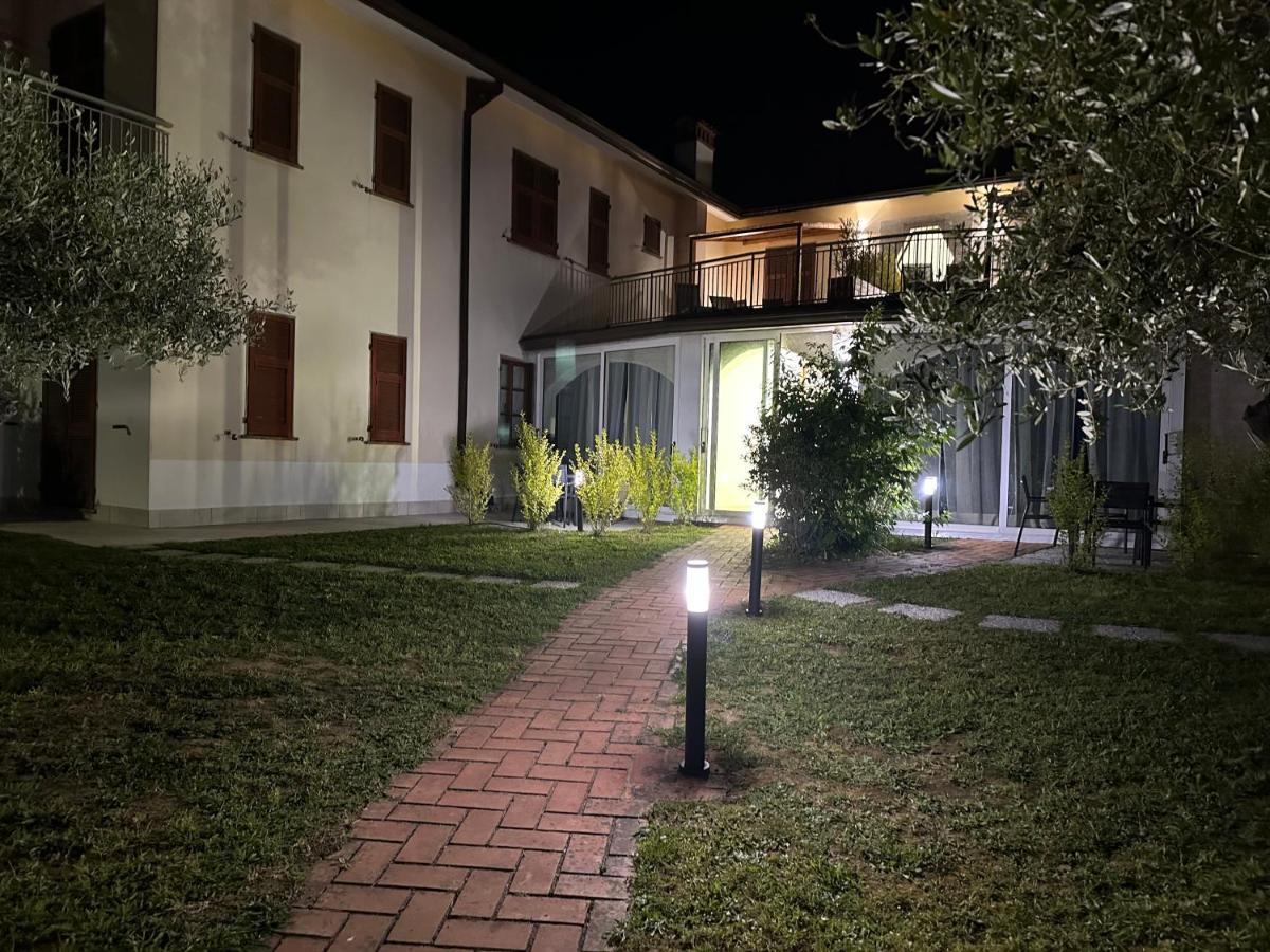 Abitatt Aparthotel Fosdinovo Bagian luar foto